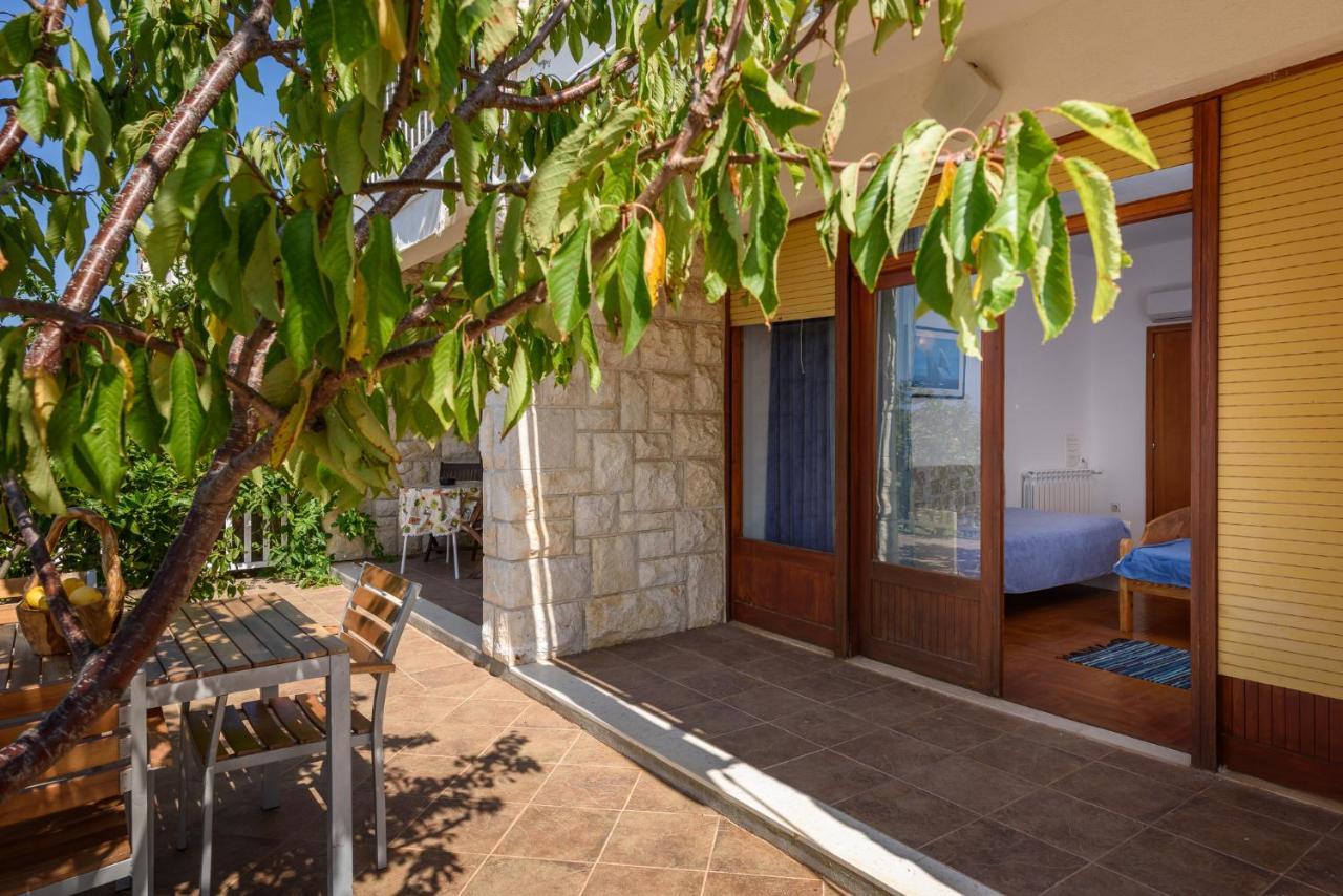 Guest house Fio's Hvar Town