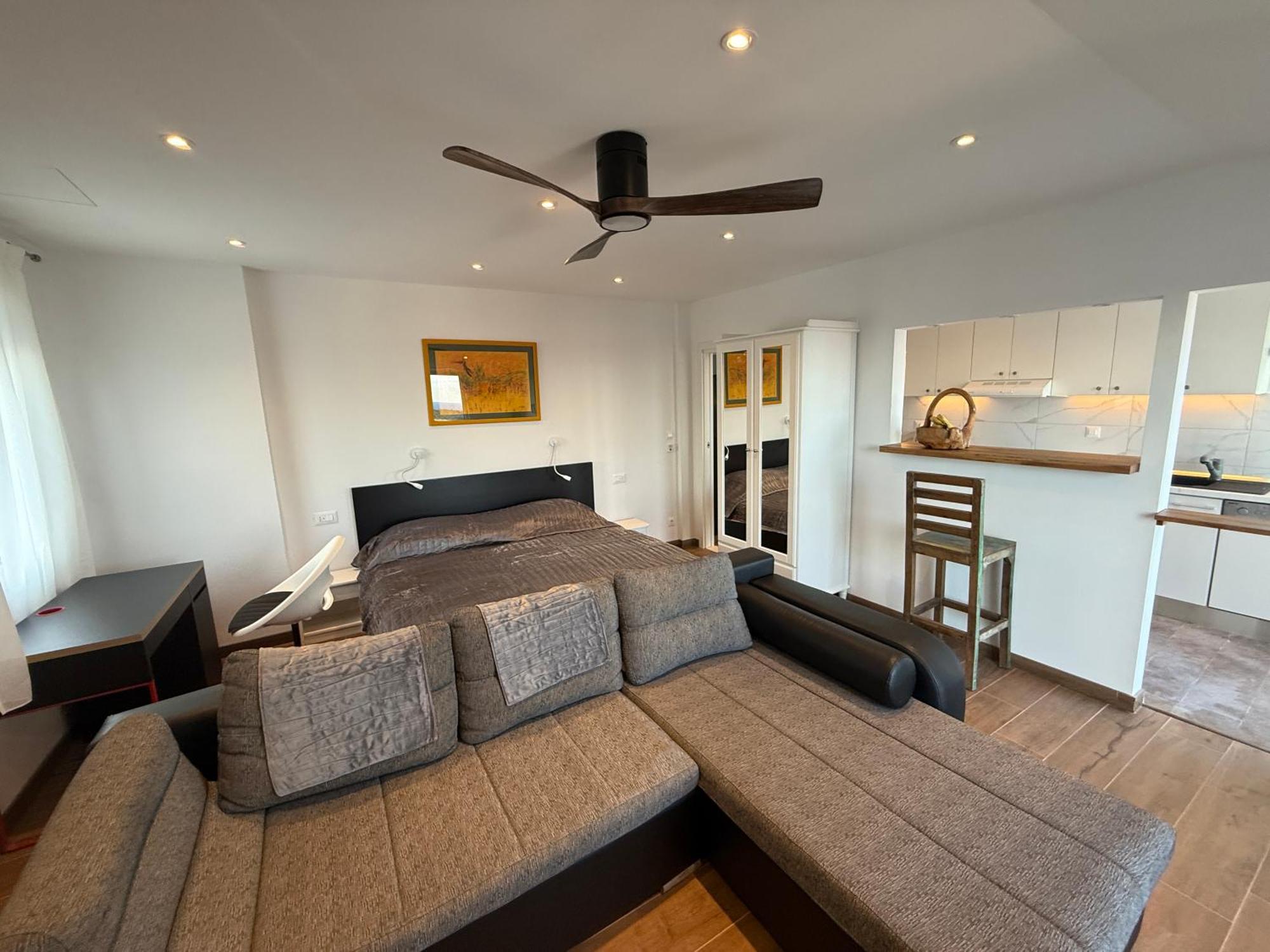 Fio's Guest house